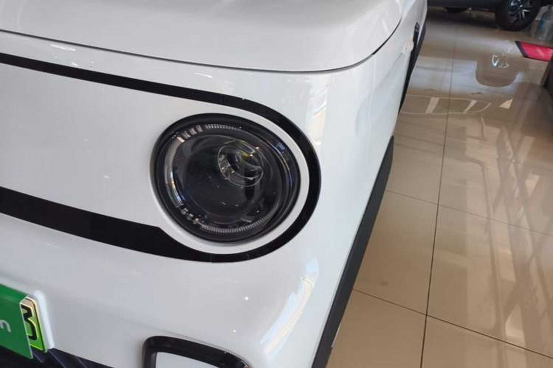 Used Geely Galaxy Panda 2025 210km Panda Kart Left Front Headlight