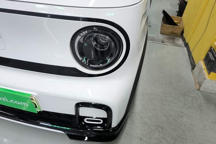 Used Geely Galaxy Panda 2025 210km Panda Kart Left Front Headlight
