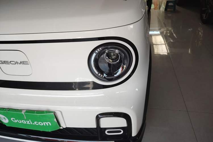 Used Geely Galaxy Panda 2025 210km Panda Kart Left Front Headlight