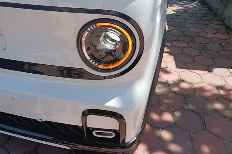 Used Geely Galaxy Panda 2025 210km Panda Kart Left Front Headlight