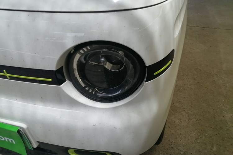 Used Geely Galaxy Panda 2025 210 km – Yuanqi Bear Left Front Headlight