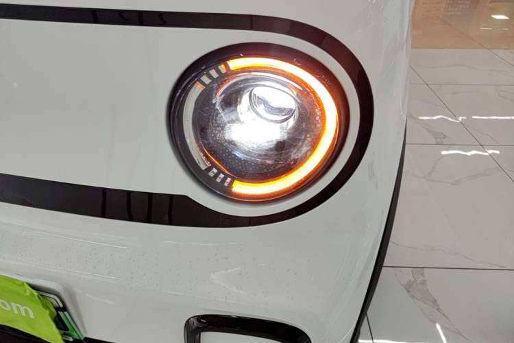 Used Geely Galaxy Panda 2025 210km Panda Kart Left Front Headlight