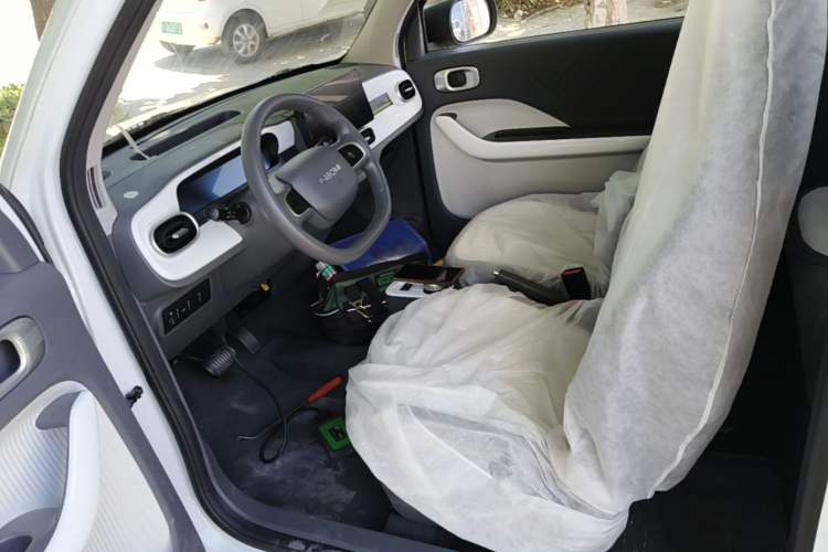 Used Geely Galaxy Panda 2025 210 km – Yuanqi Bear Left Front Seat