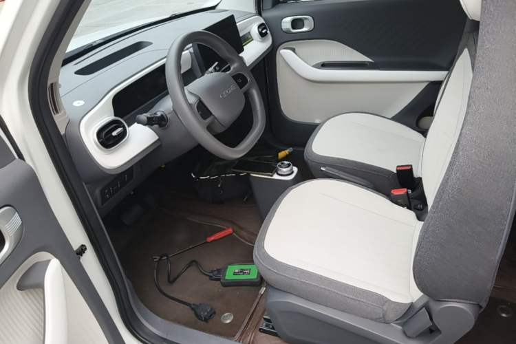 Used Geely Galaxy Panda 2025 210 km – Yuanqi Bear Left Front Seat