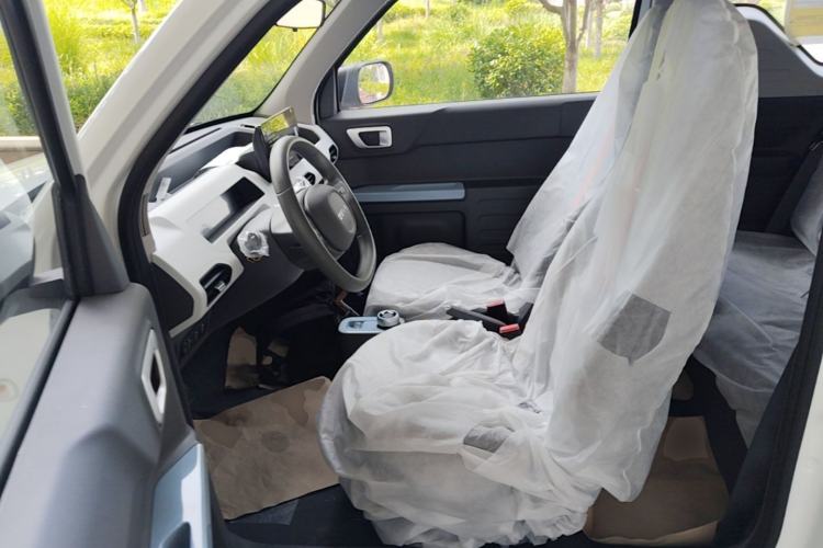 Used Geely Galaxy Panda 2025 210 km – Yuanqi Bear Left Front Seat