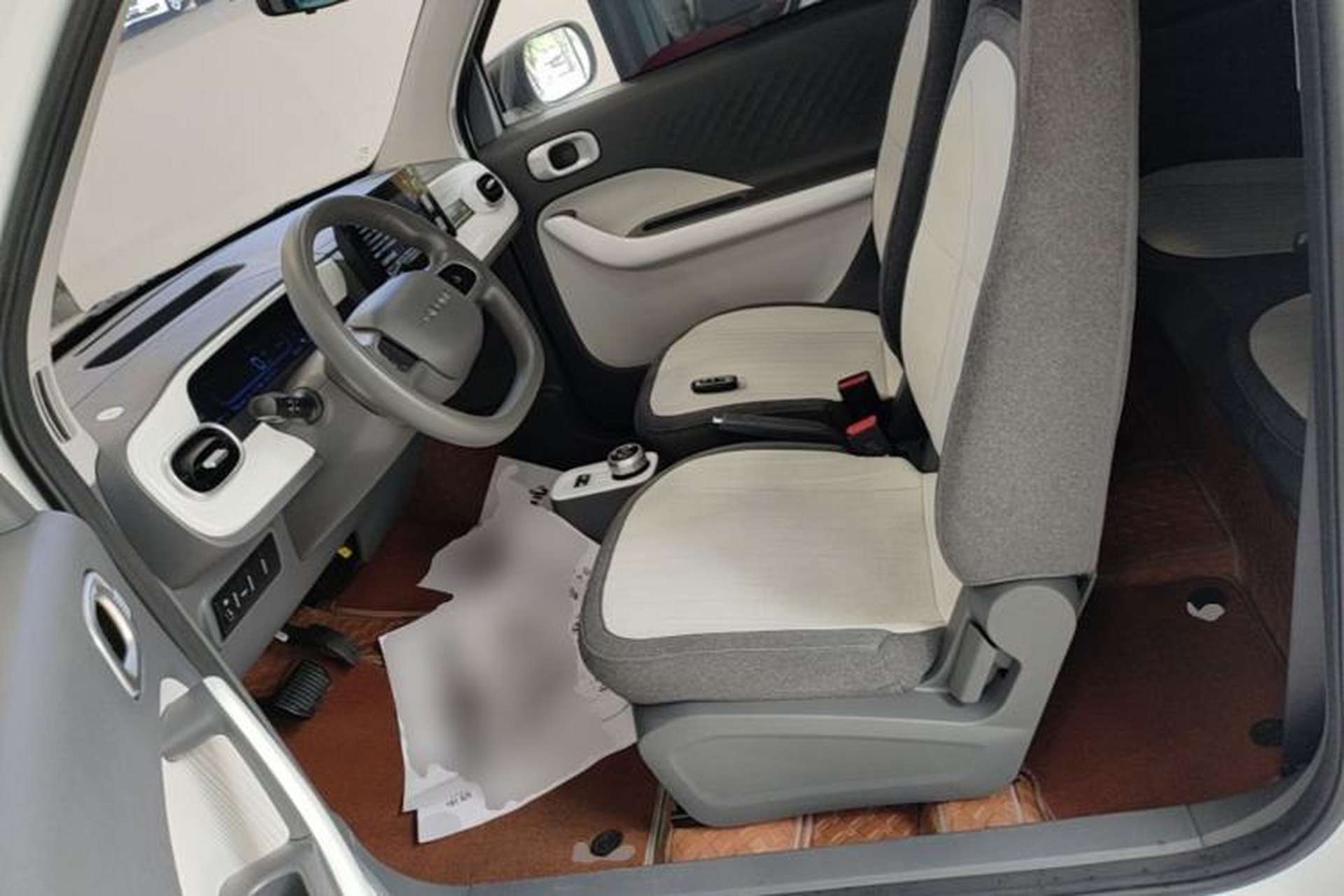Used Geely Galaxy Panda 2025 210 km – Yuanqi Bear Left Front Seat
