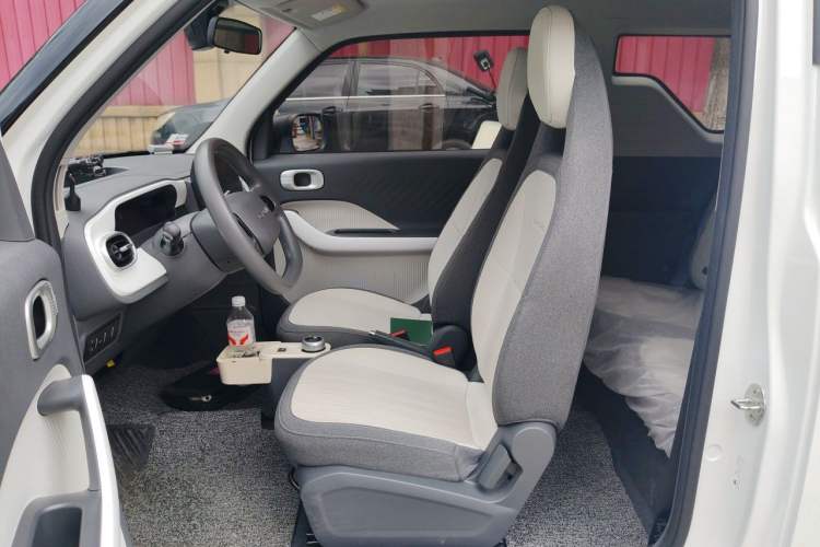 Used Geely Galaxy Panda 2025 210km Panda Kart Left Front Seat