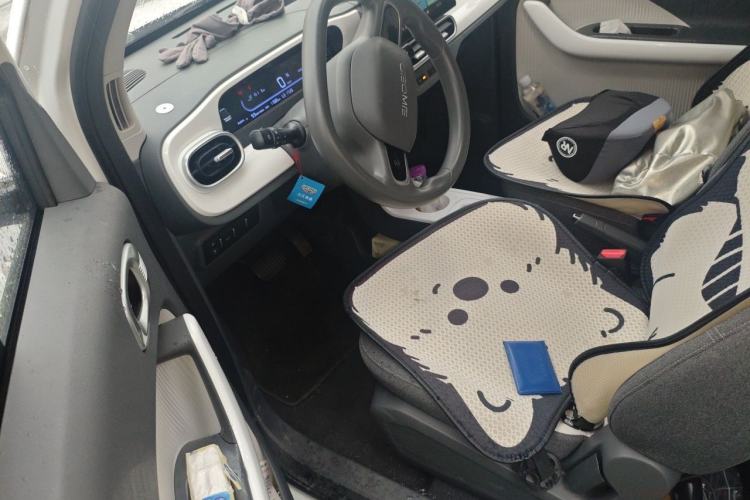 Used Geely Galaxy Panda 2025 210 km – Yuanqi Bear Left Front Seat