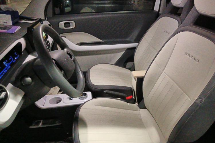 Used Geely Galaxy Panda 2025 210km Panda Kart Left Front Seat