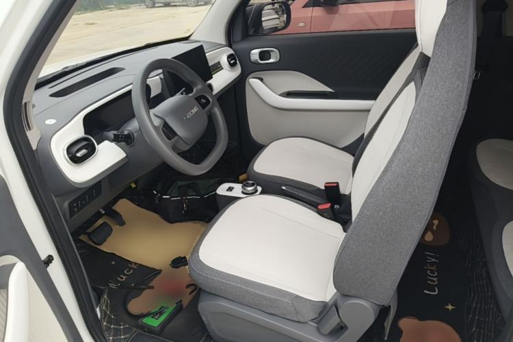 Used Geely Galaxy Panda 2025 210 km – Yuanqi Bear Left Front Seat