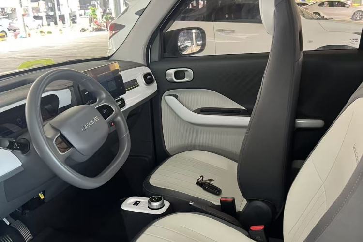 Used Geely Galaxy Panda 2025 210km Panda Rider Left Front Seat