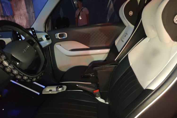 Used Geely Galaxy Panda 2025 210 km – Yuanqi Bear Left Front Seat