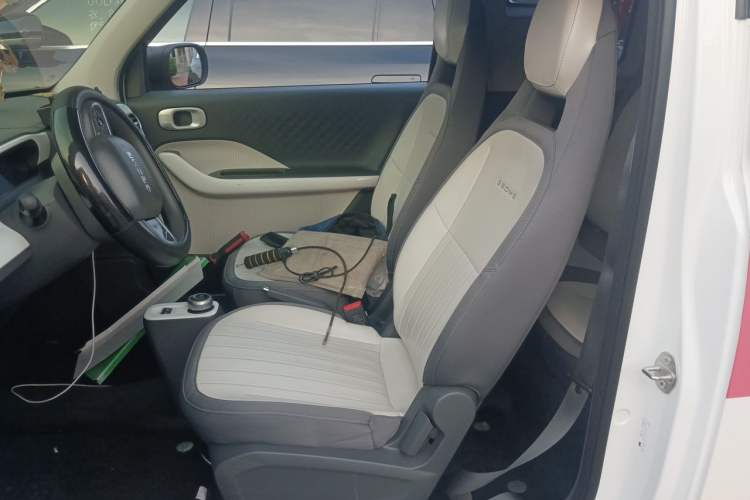 Used Geely Galaxy Panda 2025 210km Panda Rider Left Front Seat