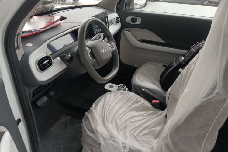 Used Geely Galaxy Panda 2025 210 km – Yuanqi Bear Left Front Seat