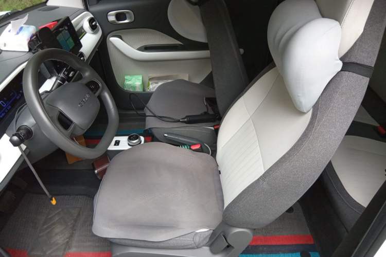 Used Geely Galaxy Panda 2025 210 km – Yuanqi Bear Left Front Seat
