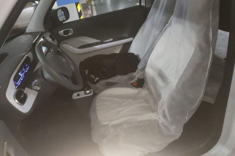 Used Geely Galaxy Panda 2025 210km Panda Rider Left Front Seat