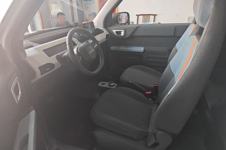 Used Geely Galaxy Panda 2025 210 km – Yuanqi Bear Left Front Seat
