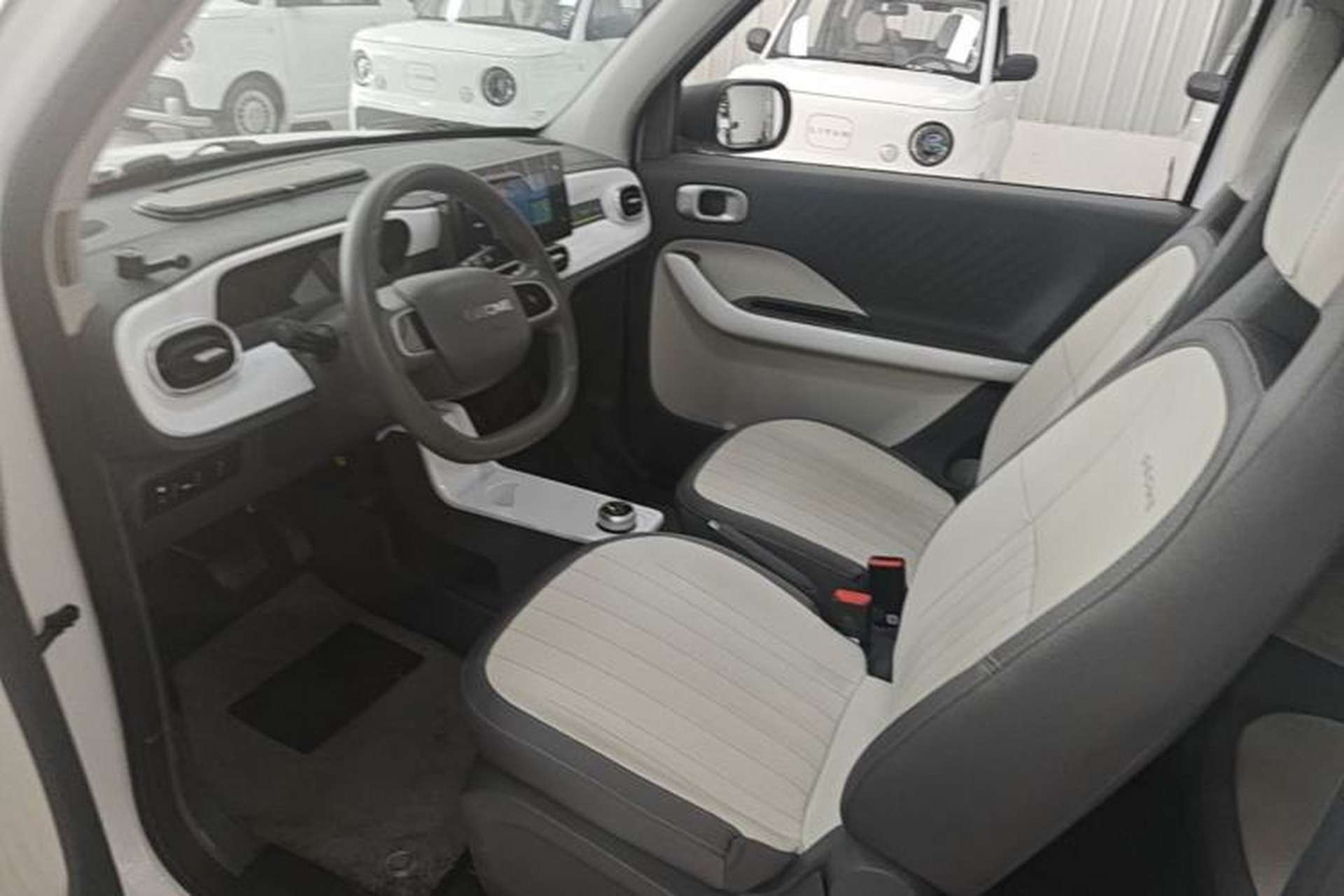 Used Geely Galaxy Panda 2025 210km Panda Kart Left Front Seat