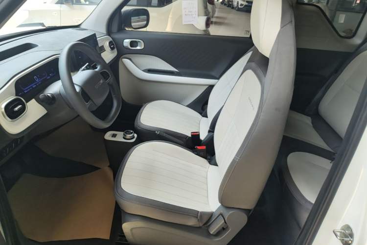 Used Geely Galaxy Panda 2025 210km Panda Kart Left Front Seat