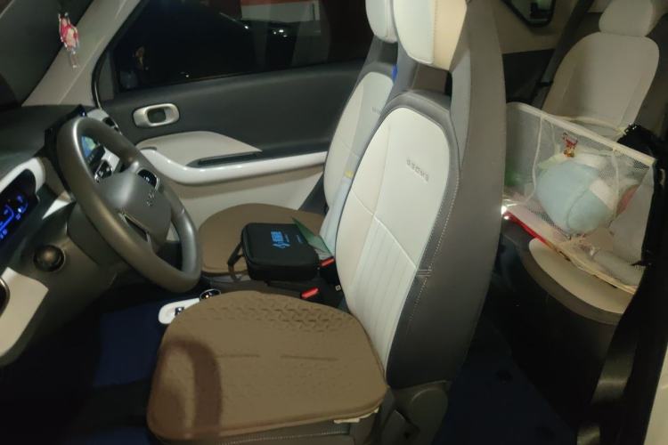 Used Geely Galaxy Panda 2025 210km Panda Rider Left Front Seat