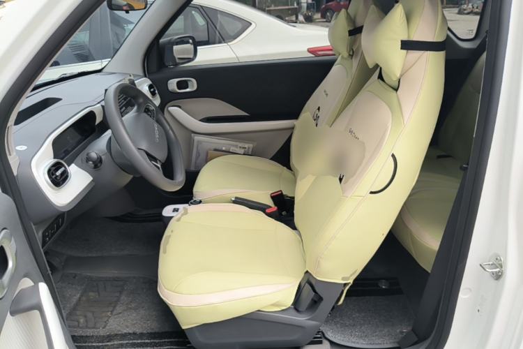 Used Geely Galaxy Panda 2025 210 km – Yuanqi Bear Left Front Seat
