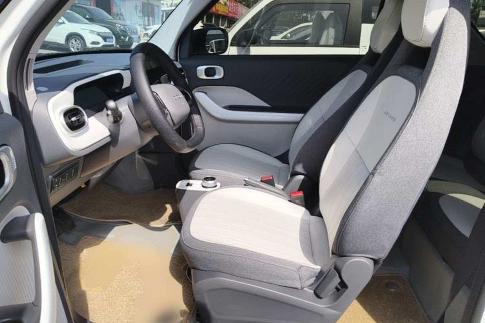 Used Geely Galaxy Panda 2025 210km Panda Kart Left Front Seat