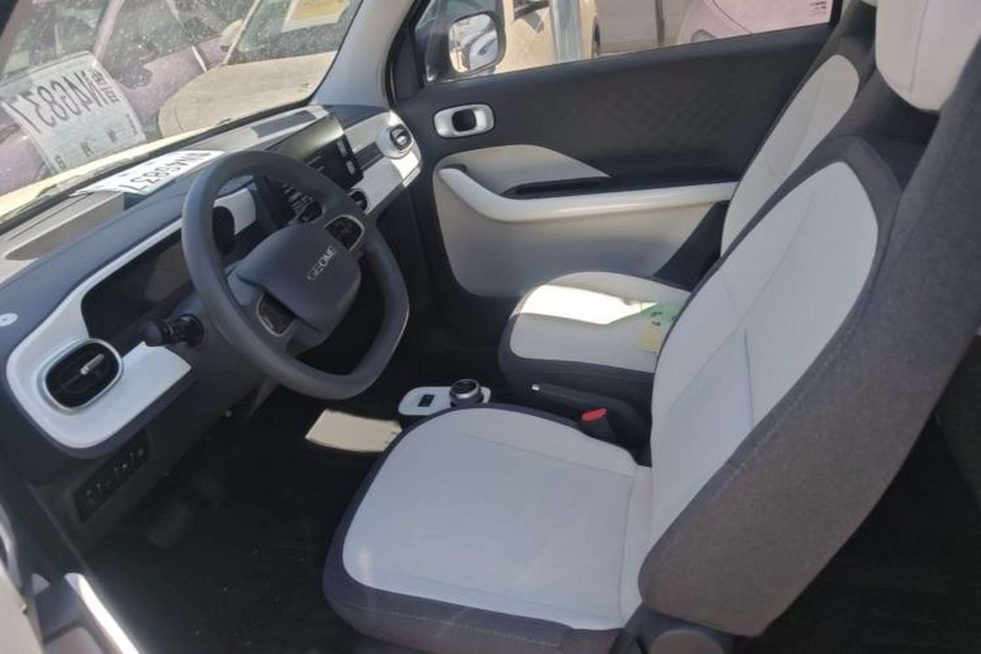 Used Geely Galaxy Panda 2025 210 km – Yuanqi Bear Left Front Seat