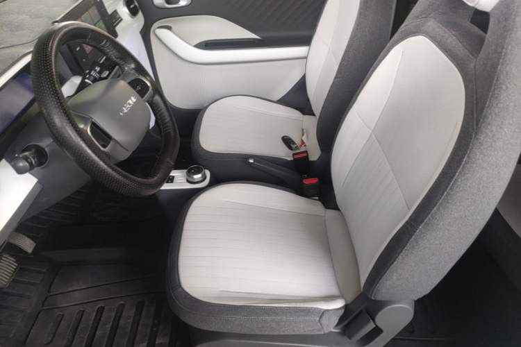 Used Geely Galaxy Panda 2025 210 km – Yuanqi Bear Left Front Seat