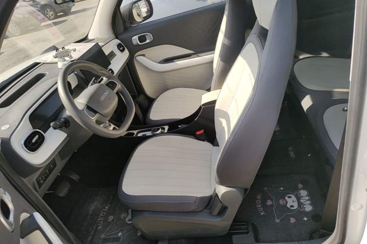Used Geely Galaxy Panda 2025 210km Panda Kart Left Front Seat