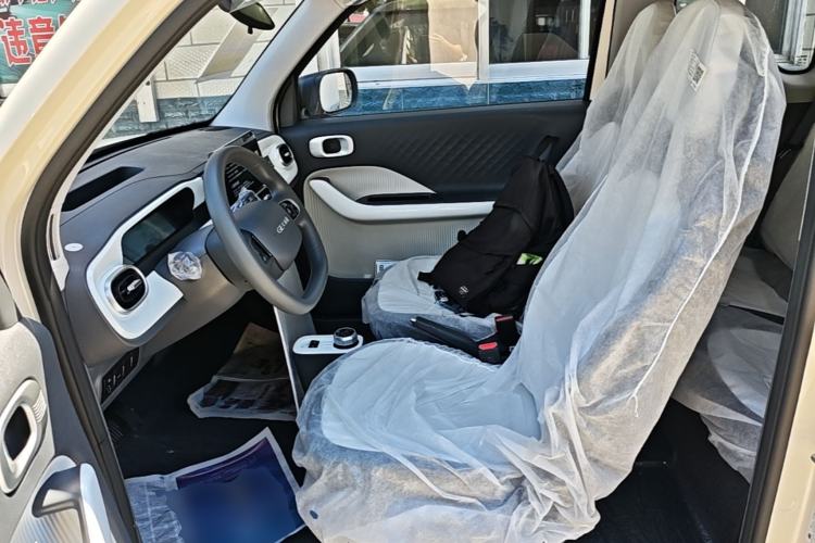 Used Geely Galaxy Panda 2025 210 km – Yuanqi Bear Left Front Seat