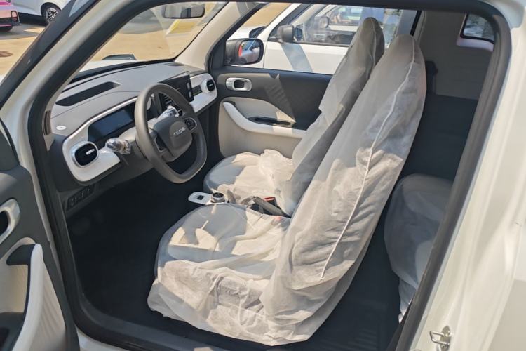 Used Geely Galaxy Panda 2025 210km Panda Kart Left Front Seat