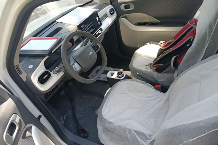 Used Geely Galaxy Panda 2025 210 km – Yuanqi Bear Left Front Seat