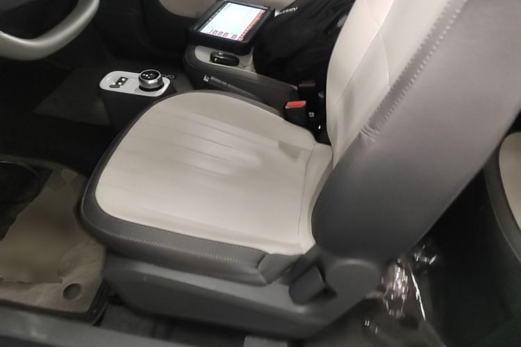 Used Geely Galaxy Panda 2025 210km Panda Rider Left Front Seat