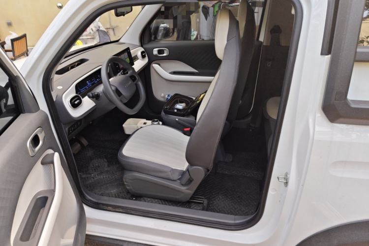 Used Geely Galaxy Panda 2025 210km Panda Rider Left Front Seat