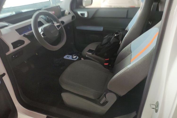 Used Geely Galaxy Panda 2025 210 km – Yuanqi Bear Left Front Seat