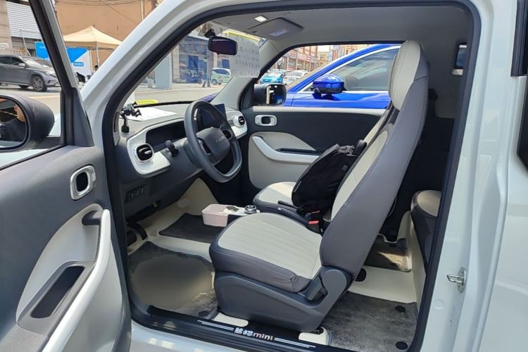 Used Geely Galaxy Panda 2025 210km Panda Rider Left Front Seat