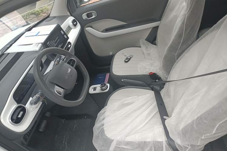 Used Geely Galaxy Panda 2025 210km Panda Kart Left Front Seat