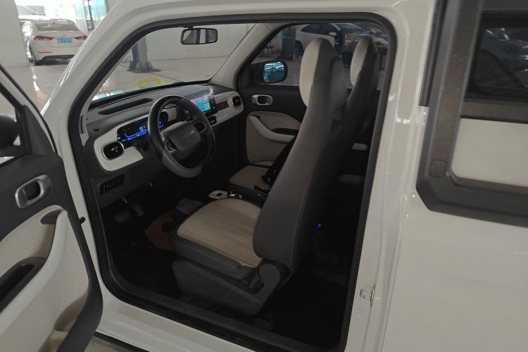 Used Geely Galaxy Panda 2025 210km Panda Rider Left Front Seat