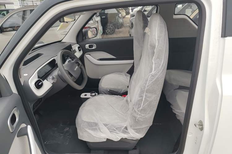 Used Geely Galaxy Panda 2025 210km Panda Kart Left Front Seat