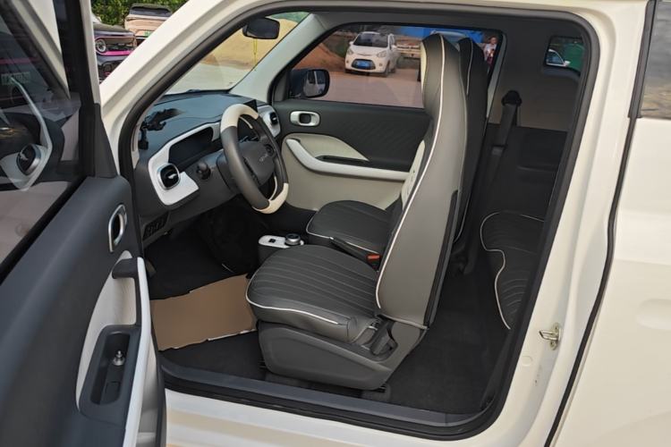 Used Geely Galaxy Panda 2025 210 km – Yuanqi Bear Left Front Seat