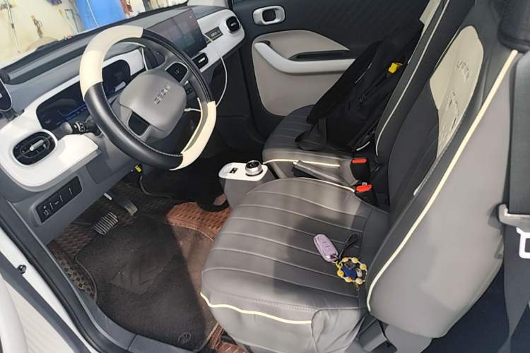 Used Geely Galaxy Panda 2025 210 km – Yuanqi Bear Left Front Seat