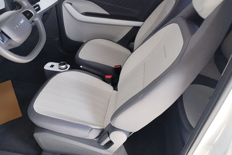 Used Geely Galaxy Panda 2025 210km Panda Rider Left Front Seat