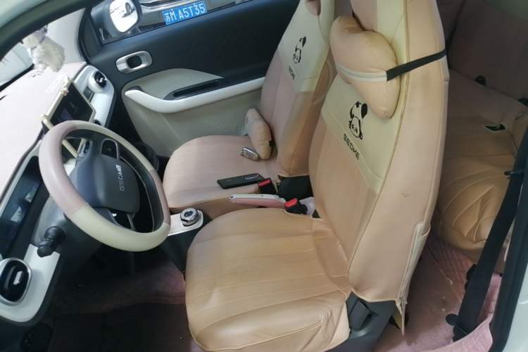 Used Geely Galaxy Panda 2025 210 km – Yuanqi Bear Left Front Seat