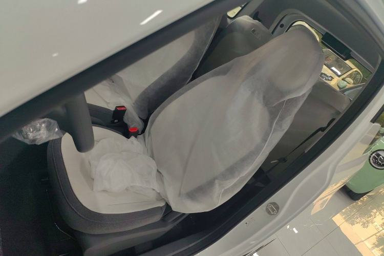 Used Geely Galaxy Panda 2025 210 km – Yuanqi Bear Left Front Seat