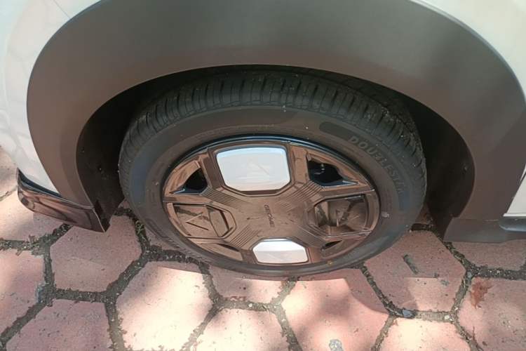 Used Geely Galaxy Panda 2025 210km Panda Kart Left Front Wheel Hub