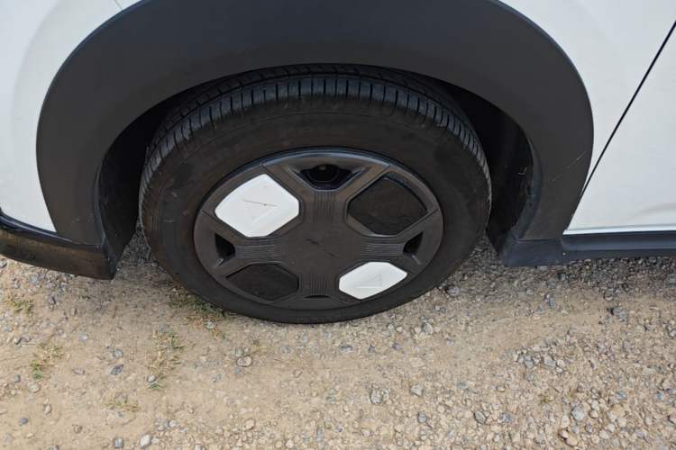 Used Geely Galaxy Panda 2025 210km Panda Kart Left Front Wheel Hub
