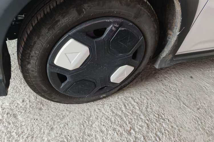 Used Geely Galaxy Panda 2025 210km Panda Kart Left Front Wheel Hub