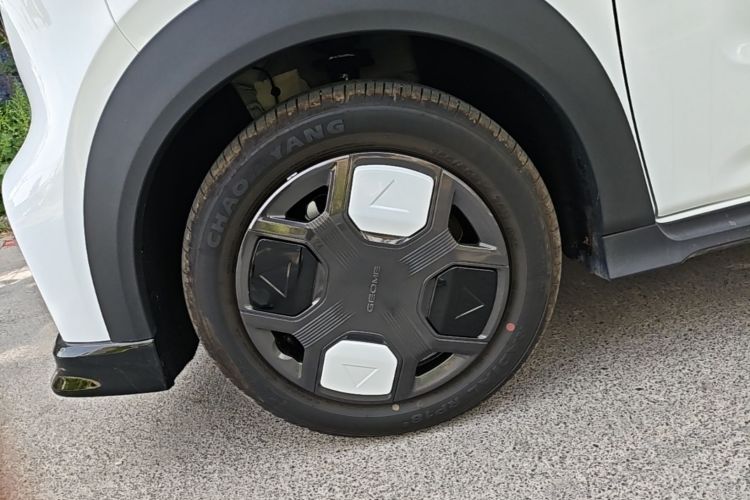 Used Geely Galaxy Panda 2025 210km Panda Kart Left Front Wheel Hub