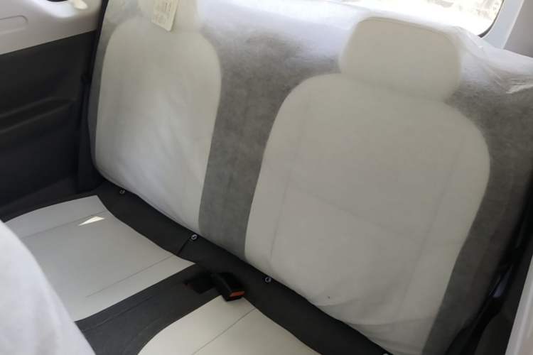 Used Geely Galaxy Panda 2025 210 km – Yuanqi Bear Left Rear Seat