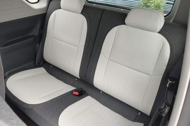 Used Geely Galaxy Panda 2025 210 km – Yuanqi Bear Left Rear Seat